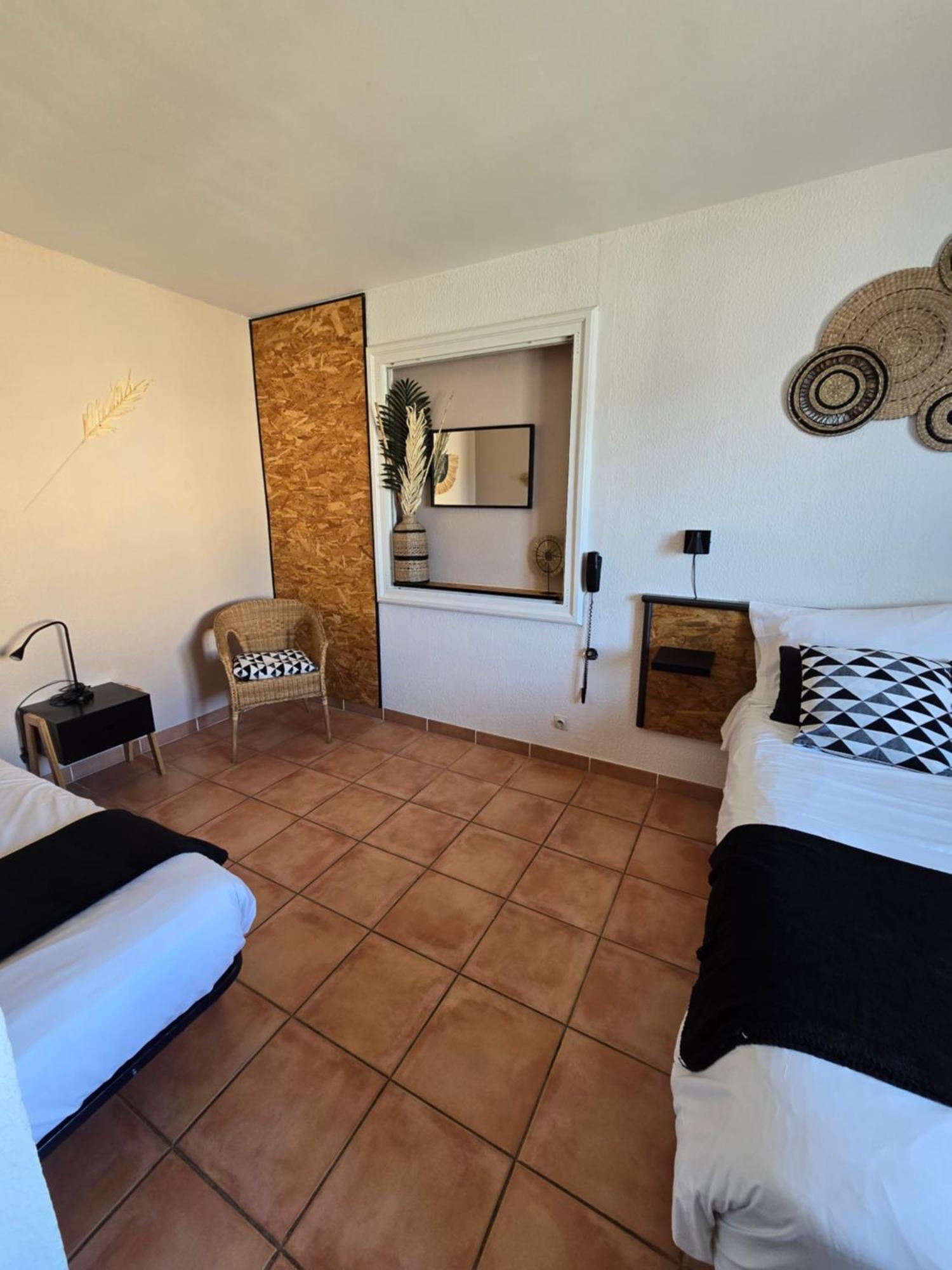Hotel Chanteplage Saint-Cyr-sur-Mer Exterior foto